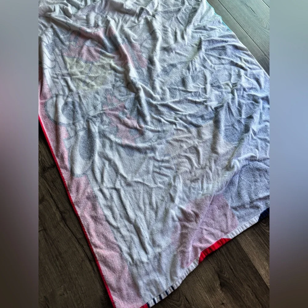 Disney Minnie & Mickey Mouse Beach Towel